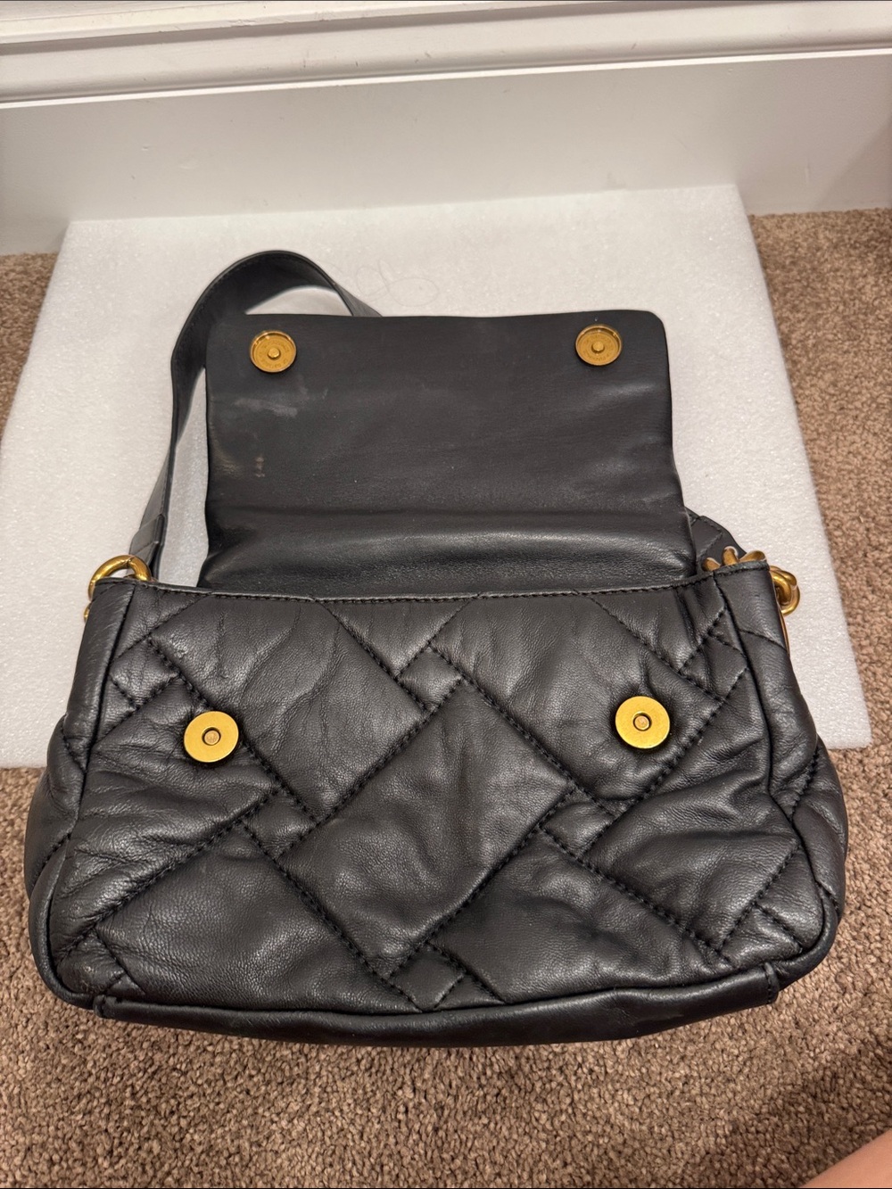 Kurt Geiger quilted black shoulder bag purse - Picture 6 of 7
